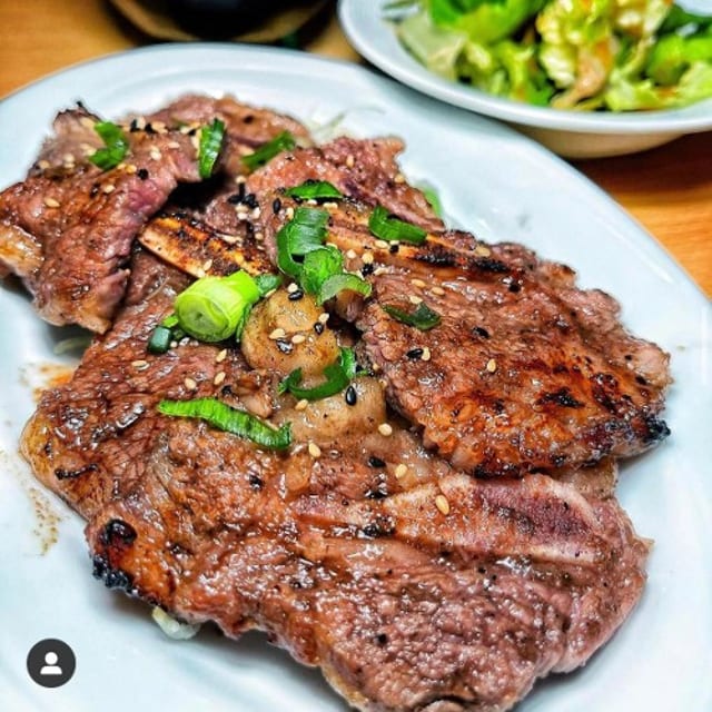 KOREAN RIBS / GALBI PLATE.
